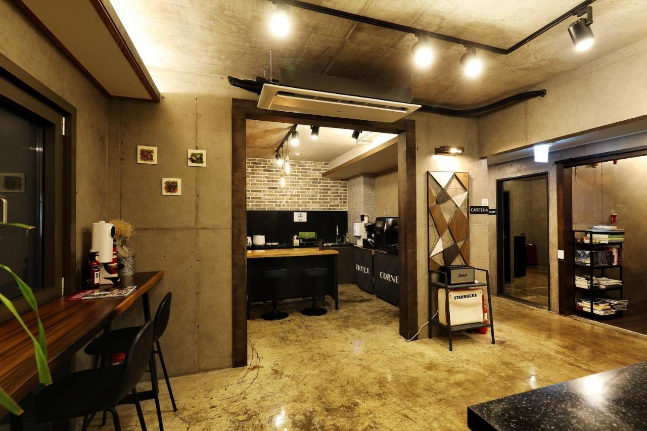 סאוגוויפו Cornerstone Hotel מראה חיצוני תמונה