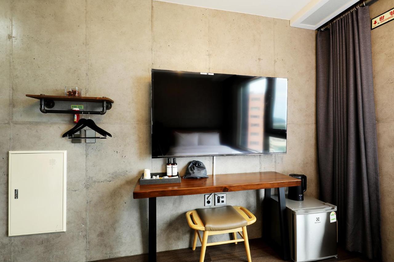 סאוגוויפו Cornerstone Hotel מראה חיצוני תמונה