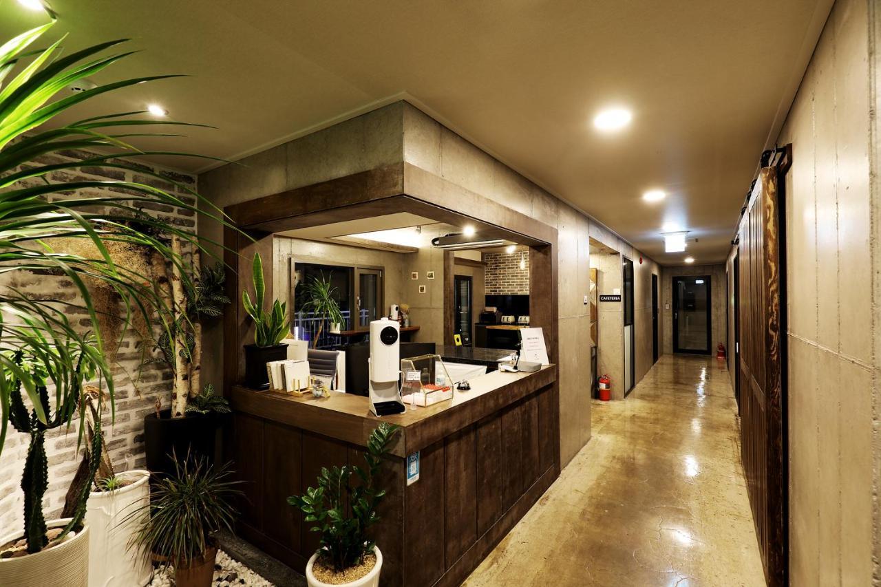 סאוגוויפו Cornerstone Hotel מראה חיצוני תמונה
