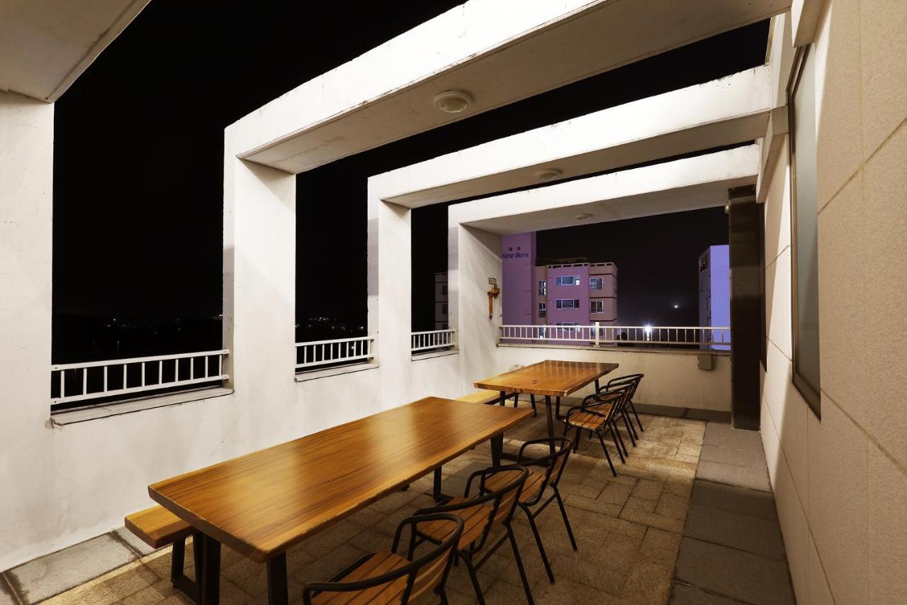 סאוגוויפו Cornerstone Hotel מראה חיצוני תמונה