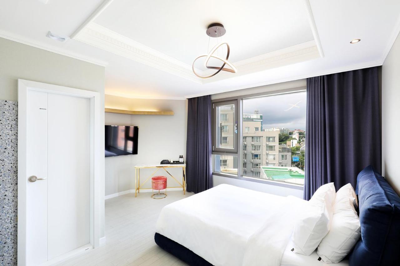 סאוגוויפו Cornerstone Hotel מראה חיצוני תמונה