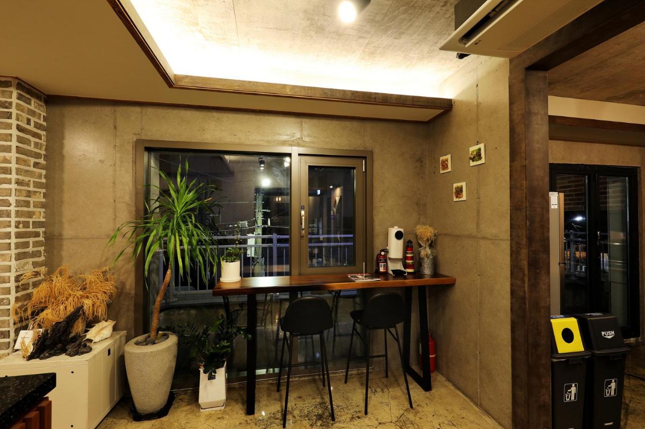 סאוגוויפו Cornerstone Hotel מראה חיצוני תמונה